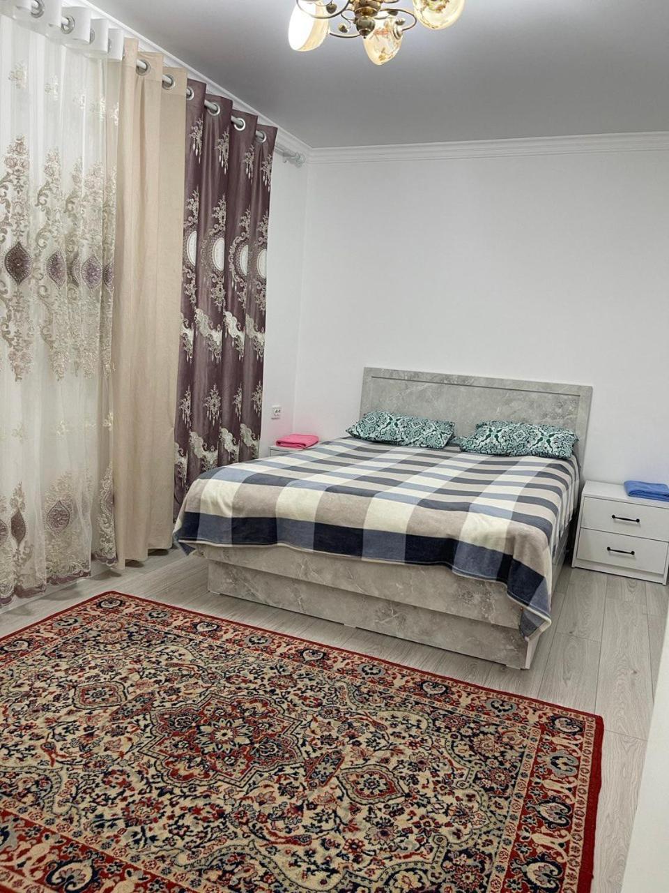Center Guesthouse Kochkor 外观 照片
